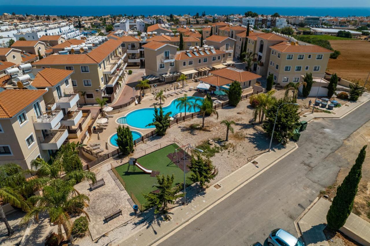 Kyklades Maisonette For 6 People Protaras Exteriör bild